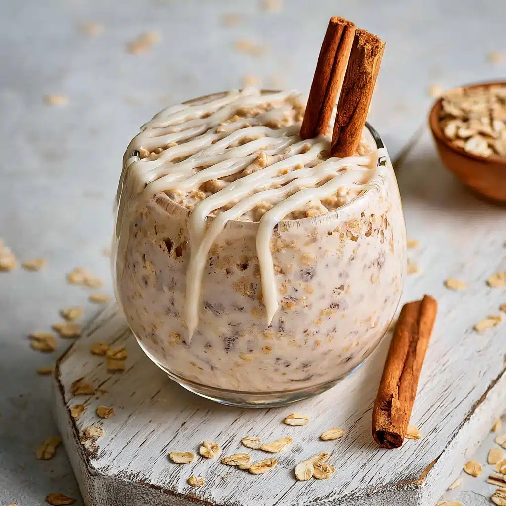 Cinnamon Roll Overnight Oats Recipe - Recipe Image