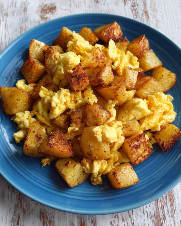 Spicy Potatoes and Scrambled Eggs Recipe