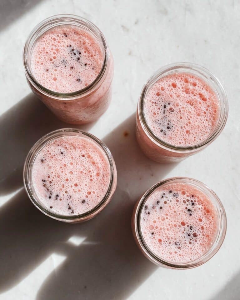 Chocolate Strawberry Overnight Oats Recipe