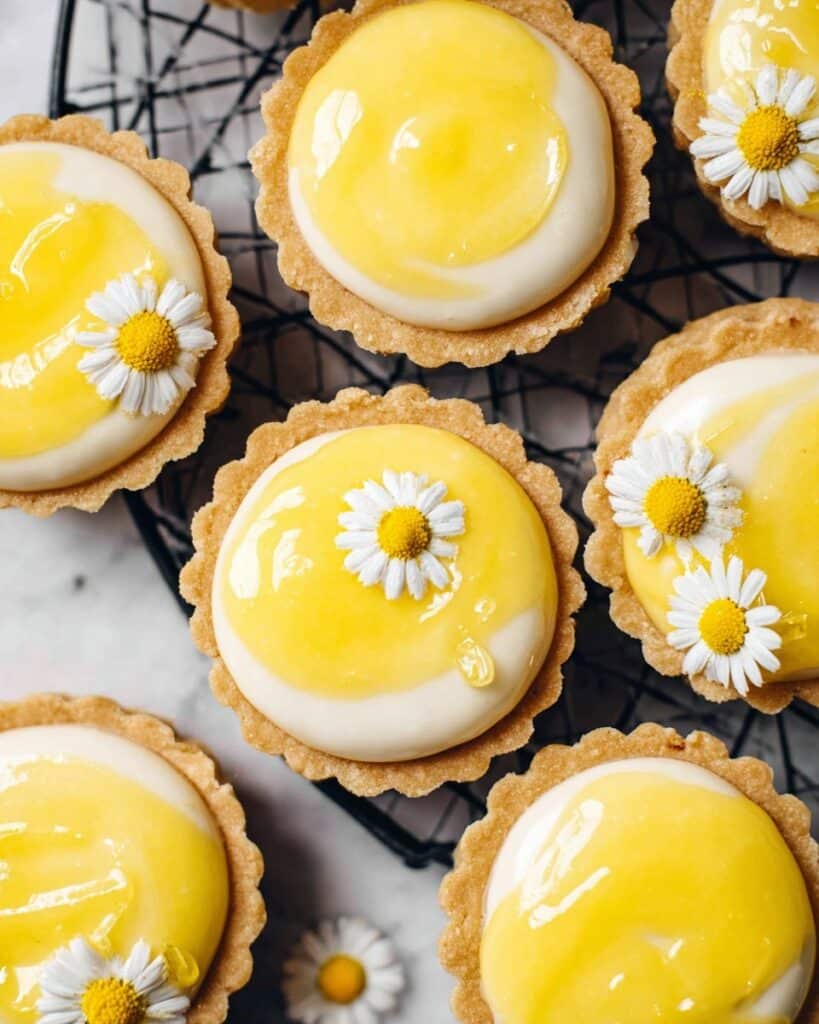 Lemon Cupcakes with Mascarpone Buttercream and Lemon Curd Swirl Recipe