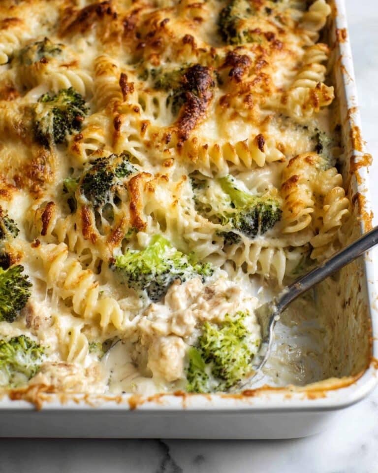 Ultra Lazy Creamy Chicken and Broccoli Pasta Bake Recipe